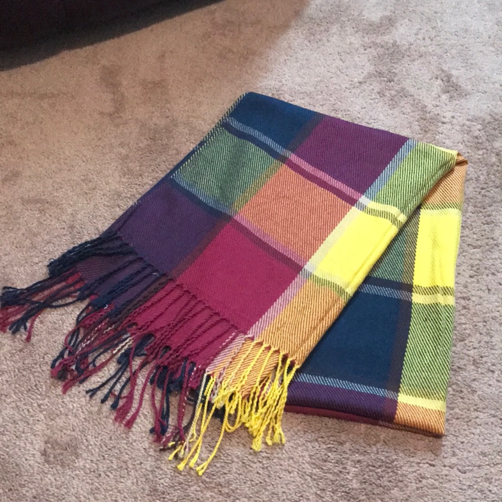Gorgeous Multicolor Scarf